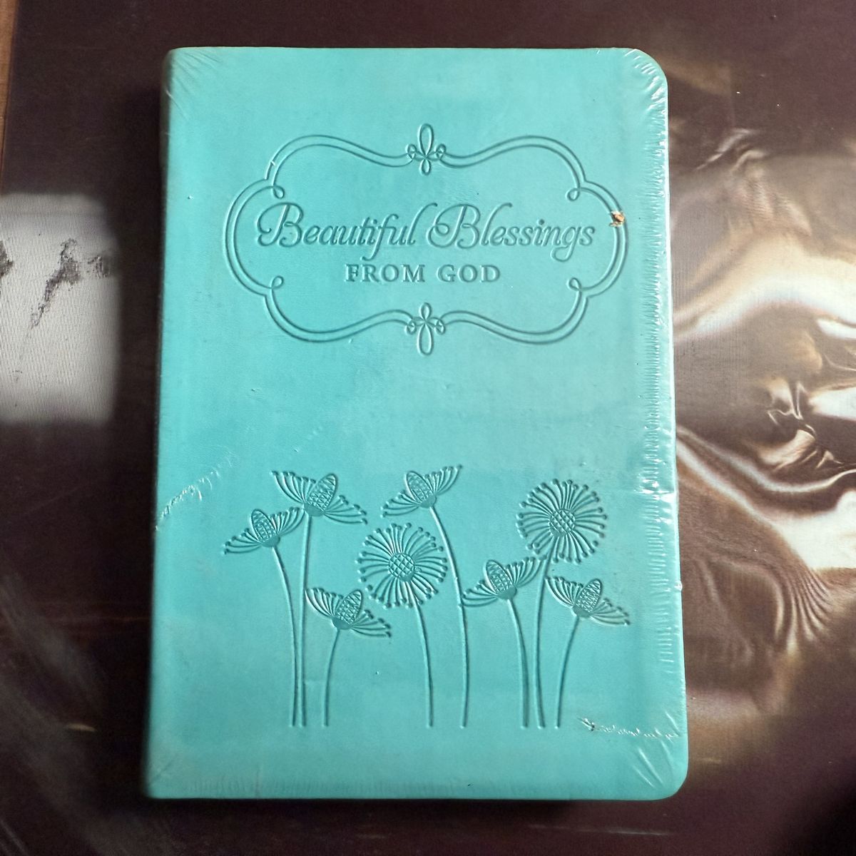 Sunday Suppers Cookbook & Blessing Decor Set