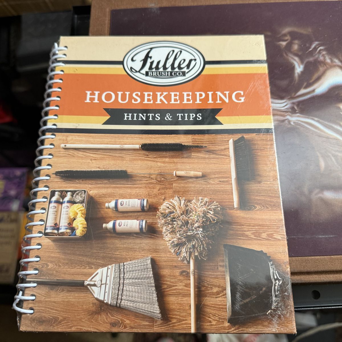 Vintage Military Book & Household Tips Set