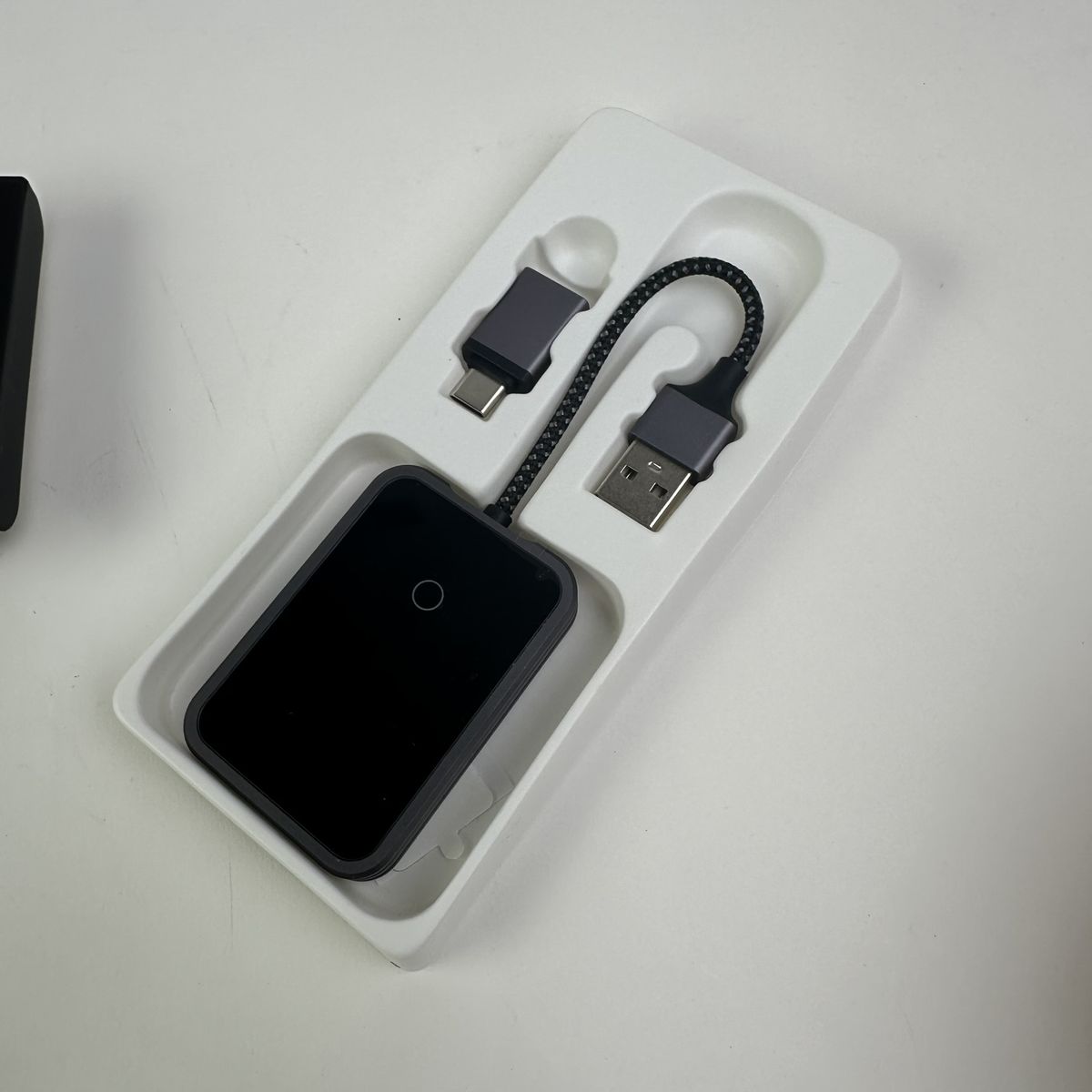 Wireless CarPlay Adapter & Smartwatch Set – Modern Connec...